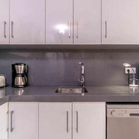 Espanhouse Caroline *