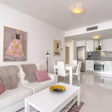 Espanhouse Caroline * Торевьиа