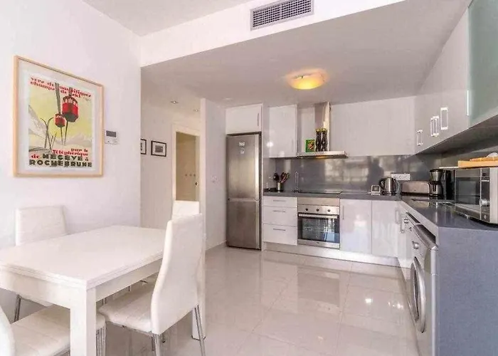 Espanhouse Caroline Apartment