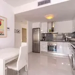 Espanhouse Caroline Апартаменты